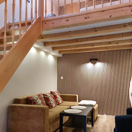 Appartamento Debina Apartamenty Dla 3-4 Osob -Sloneczne Apartamenty W Debinie - Apartament Z Antresola